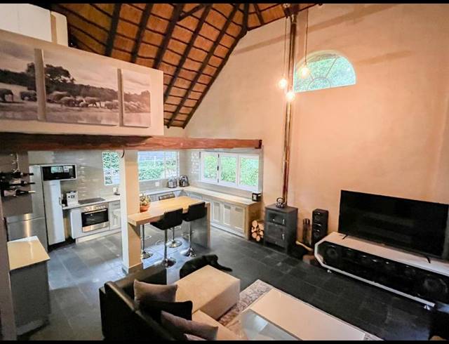 3 BEDROOM HOUSE FOR SALE IN SUNNINGHILL